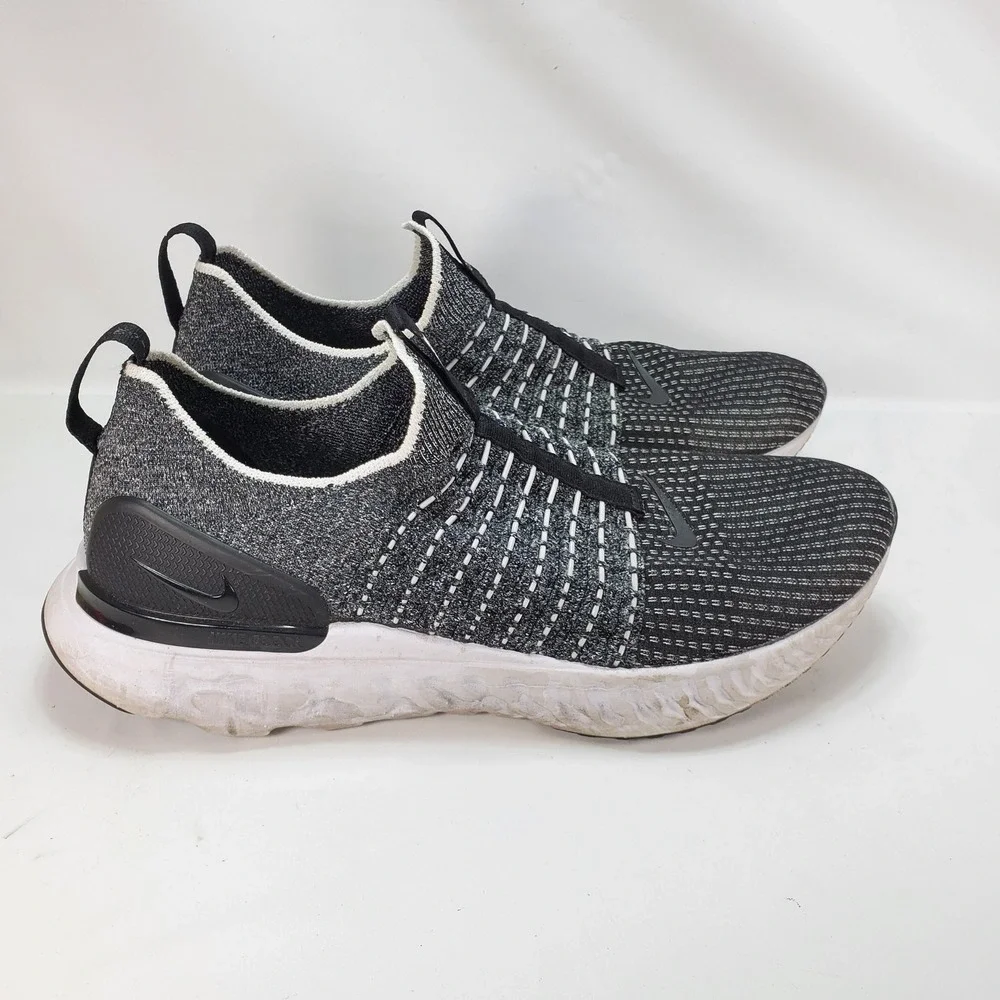 Nike React Phantom Run Flyknit 2 Mens 11.5 Black Grey Running Shoes CJ0277-003